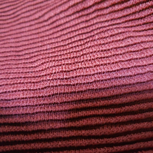 BABATON knit tank/cami ribbed knit cropped Sweater top - Picture 9 of 9